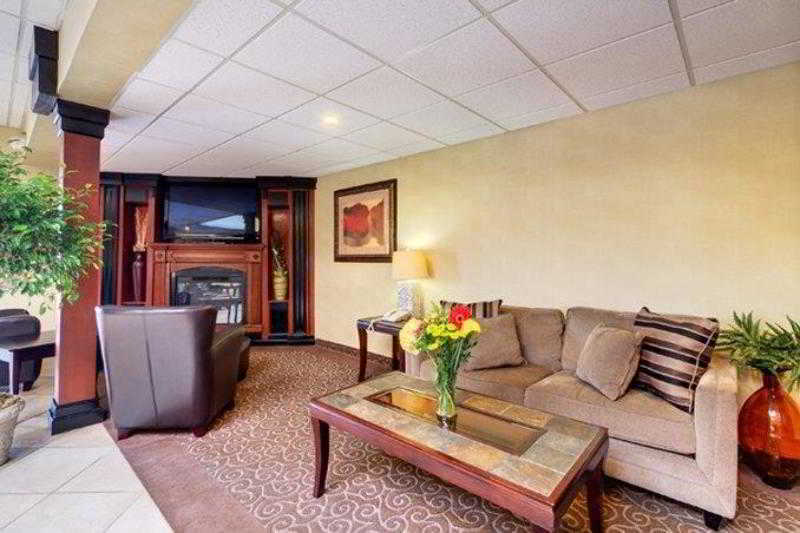 Best Western Plus Augusta Civic Center Inn Exterior photo