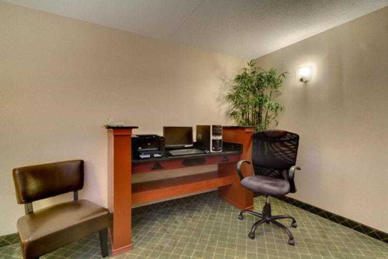 Best Western Plus Augusta Civic Center Inn Exterior photo